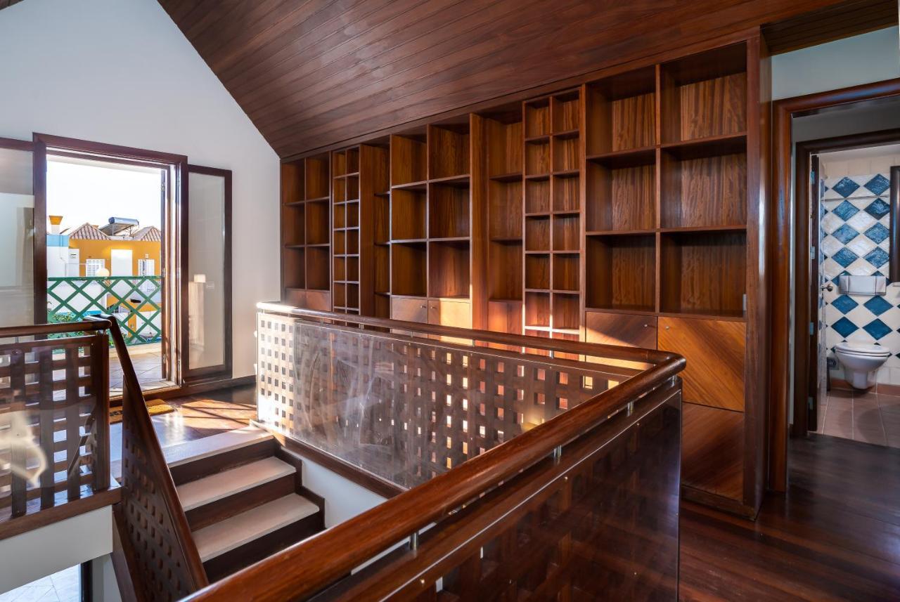 Holiday Villa In Elite Residential Area Of 法鲁区 外观 照片